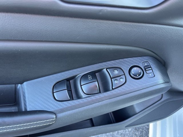 Used 2025 Nissan Altima 2.5 SV image 18