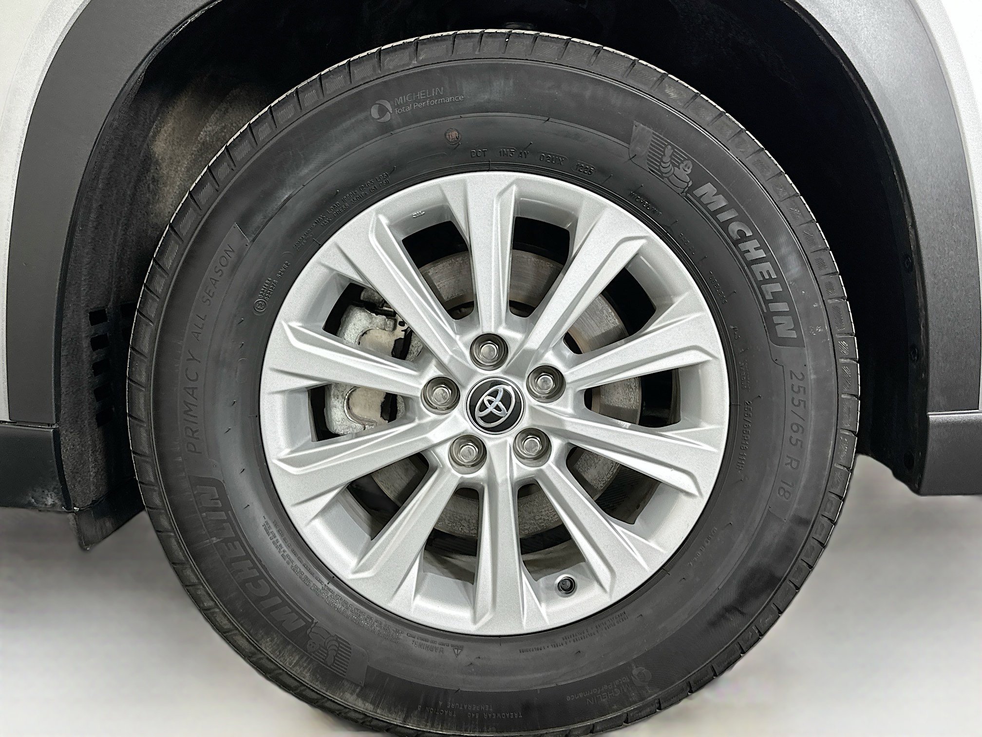 Used 2025 Toyota Grand Highlander AWD image 11