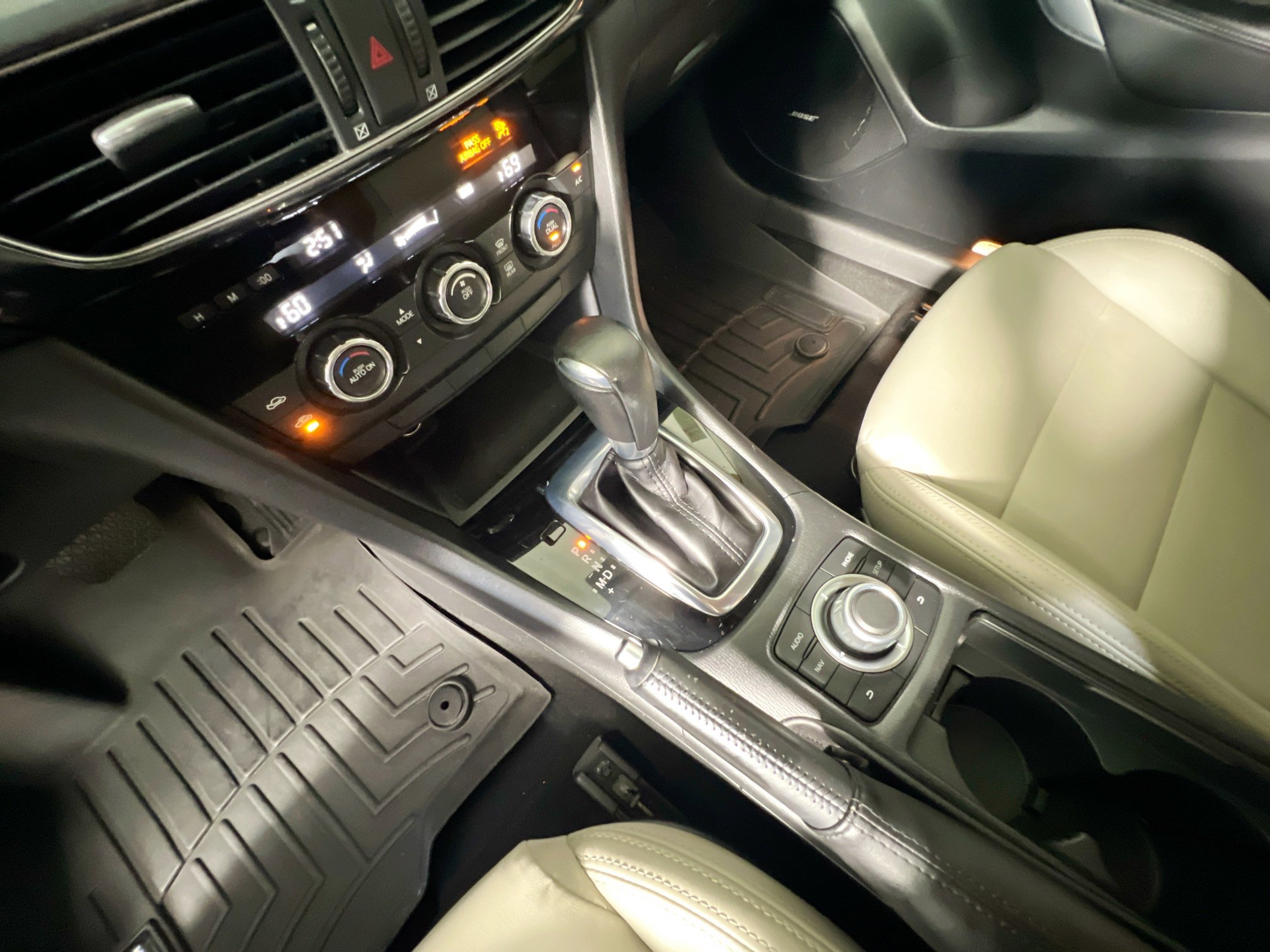 Used 2015 MAZDA MAZDA6 Touring image 26