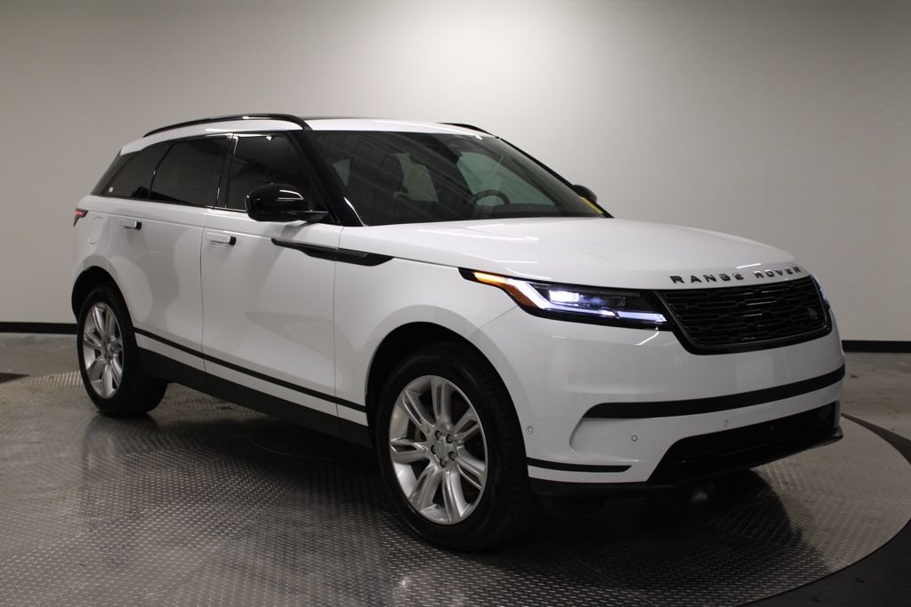 Certified 2025 Land Rover Range Rover Velar S AWD/4WD image 11