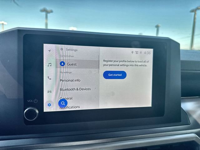 Used 2024 Toyota Tacoma SR5 w/ SR5 Upgrade Package image 25