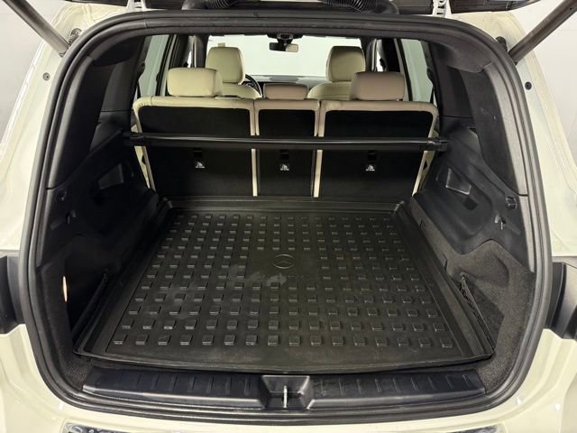 Used 2020 Mercedes-Benz GLB 250 image 24