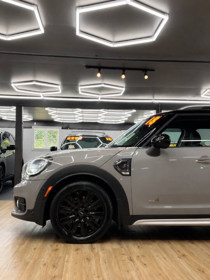 Used 2018 MINI Cooper Countryman S w/ Premium Package AWD/4WD image 3