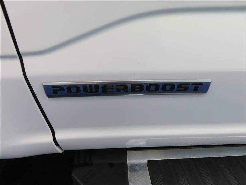 Used 2022 Ford F150 XLT w/ Equipment Group 301A Mid AWD/4WD image 8