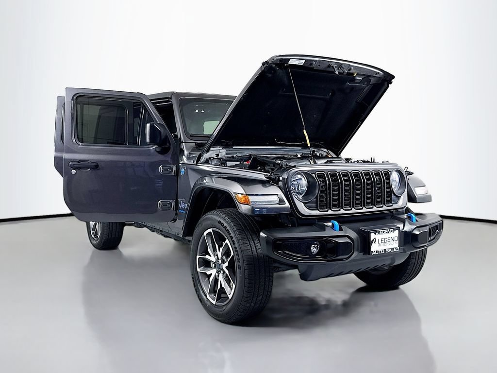 Used 2024 Jeep Wrangler Unlimited AWD/4WD image 21