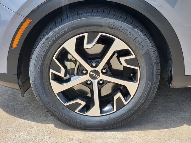 Used 2024 Kia Sportage EX image 10