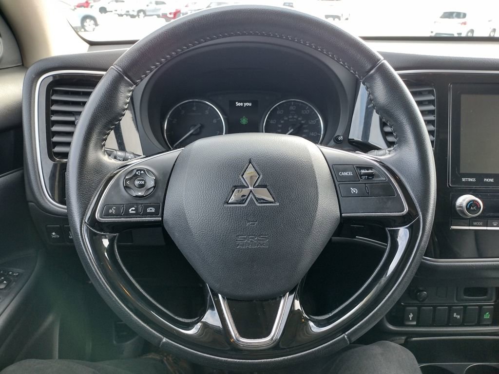 Used 2020 Mitsubishi Outlander SE image 8