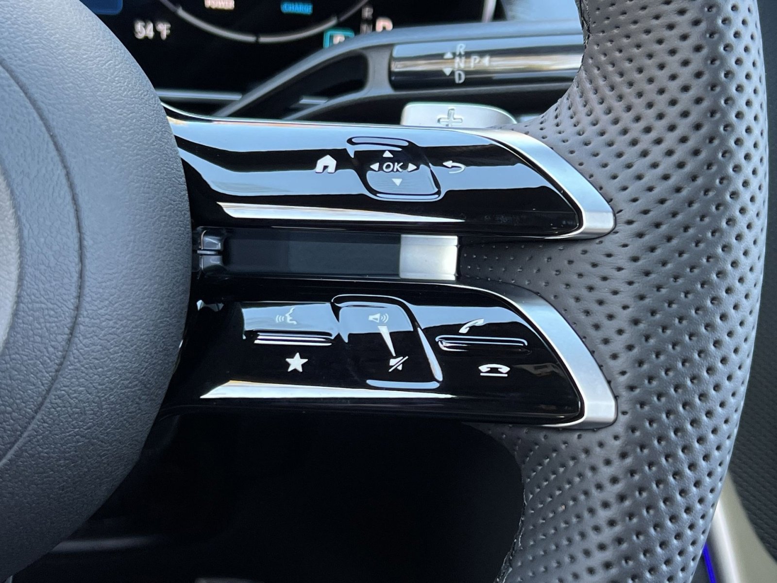 New 2026 Mercedes-Benz GLC 300 4MATIC image 29