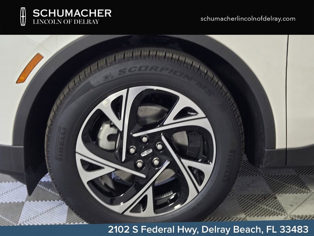 New 2026 Lincoln Nautilus Premier AWD/4WD image 5