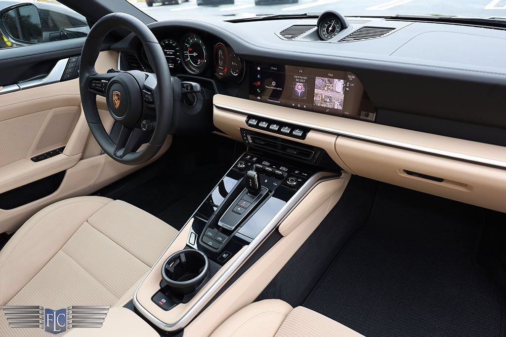 Used 2024 Porsche 911 Turbo S AWD/4WD image 18