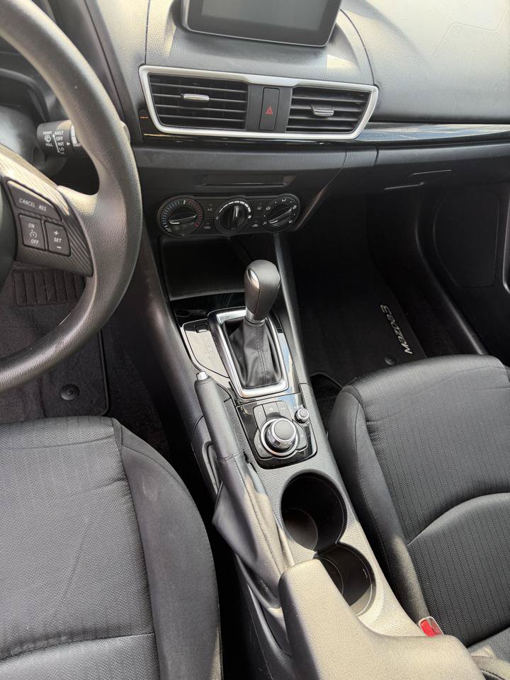 Used 2016 MAZDA MAZDA3 i Sport FWD image 12