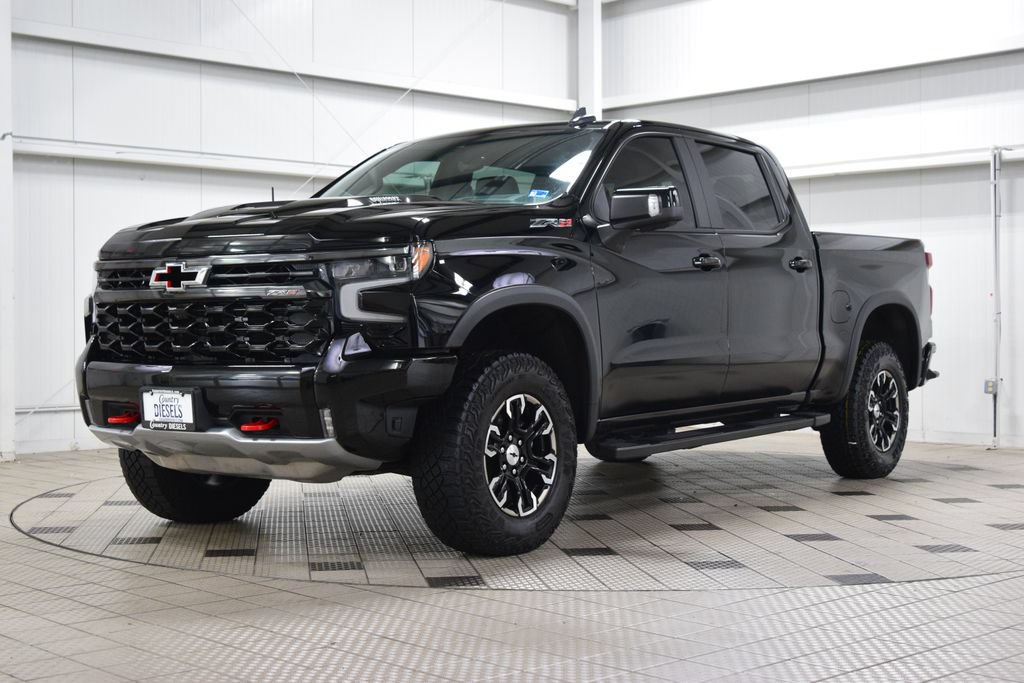Used 2024 Chevrolet Silverado 1500 ZR2 w/ Technology Package AWD/4WD image 3