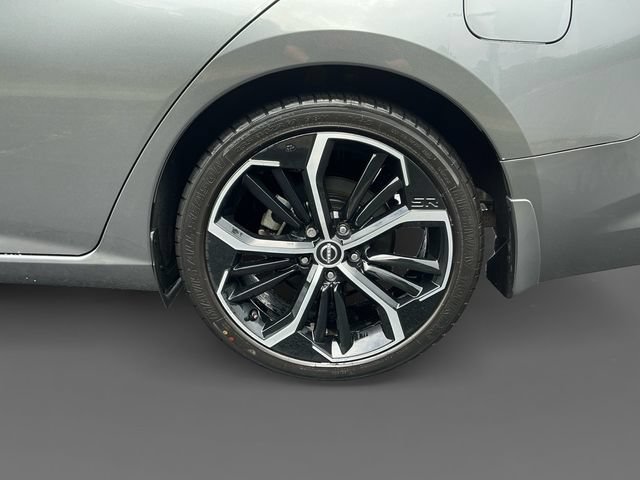 Used 2023 Nissan Altima 2.5 SR FWD image 15