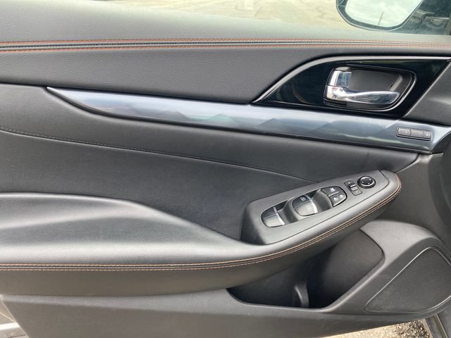 Used 2023 Nissan Maxima SR FWD image 19