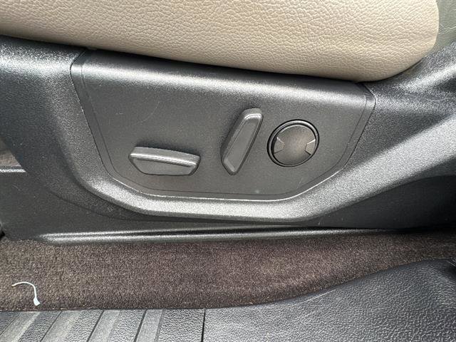 Used 2020 Ford F150 Lariat image 15