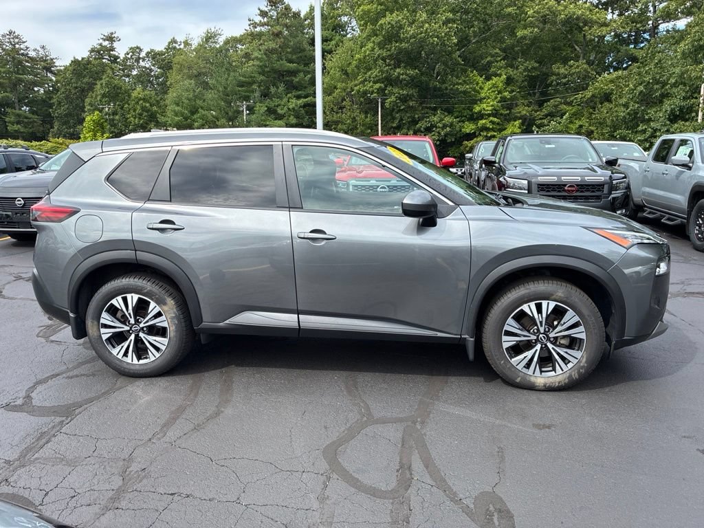 Certified 2023 Nissan Rogue SV w/ SV Premium B Package AWD/4WD image 8