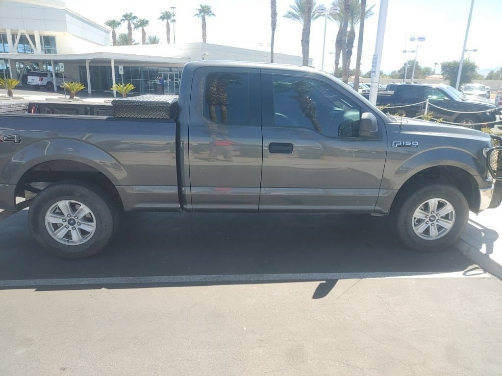 Used 2018 Ford F150 XLT AWD/4WD image 6