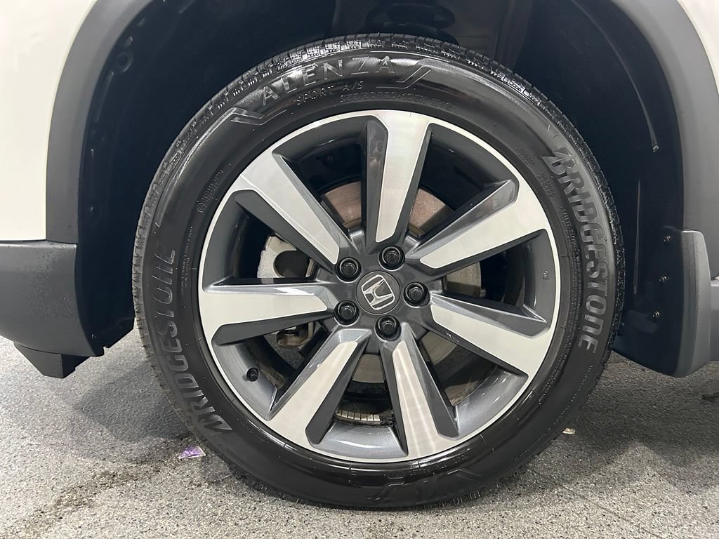 Used 2025 Honda Pilot Elite image 13