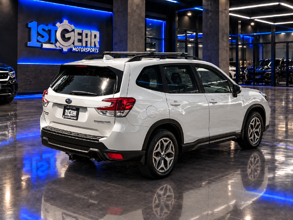 Used 2020 Subaru Forester Premium AWD/4WD image 6