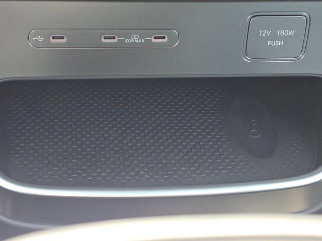 New 2026 Hyundai Ioniq 9 SEL image 13