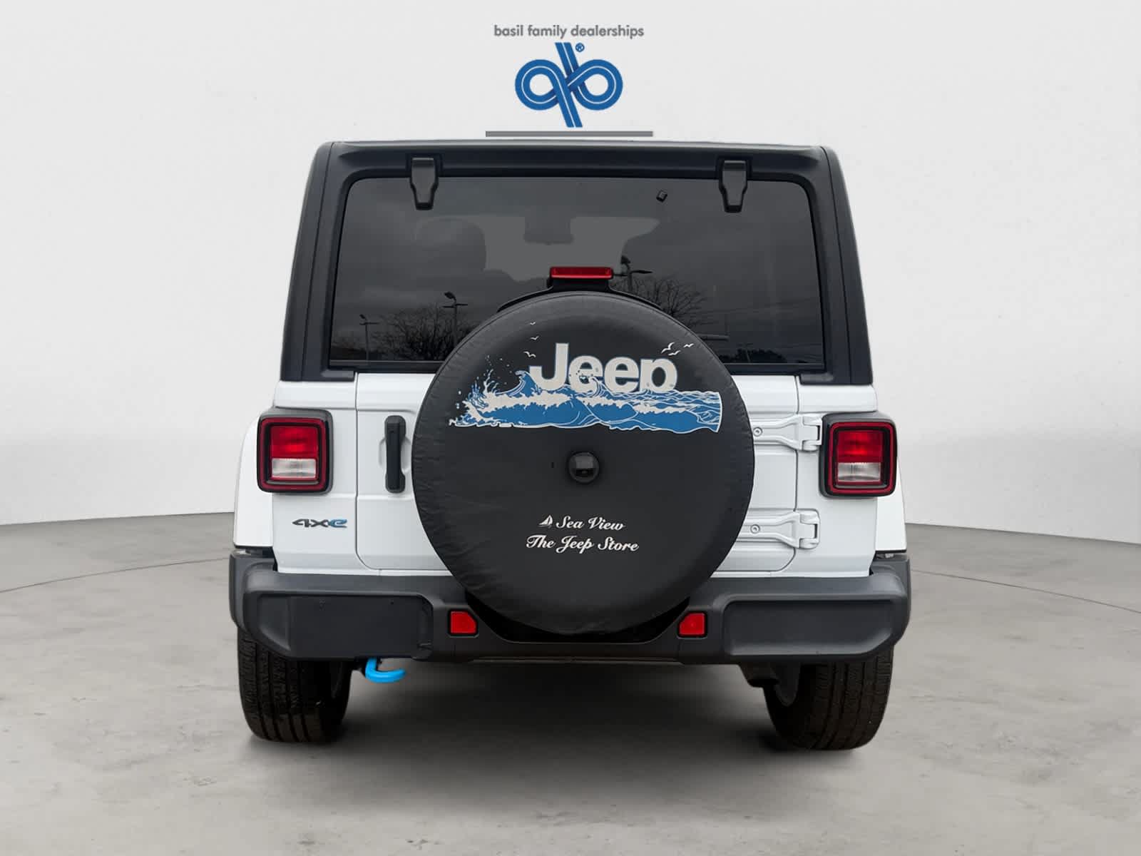 Used 2024 Jeep Wrangler Unlimited AWD/4WD image 5