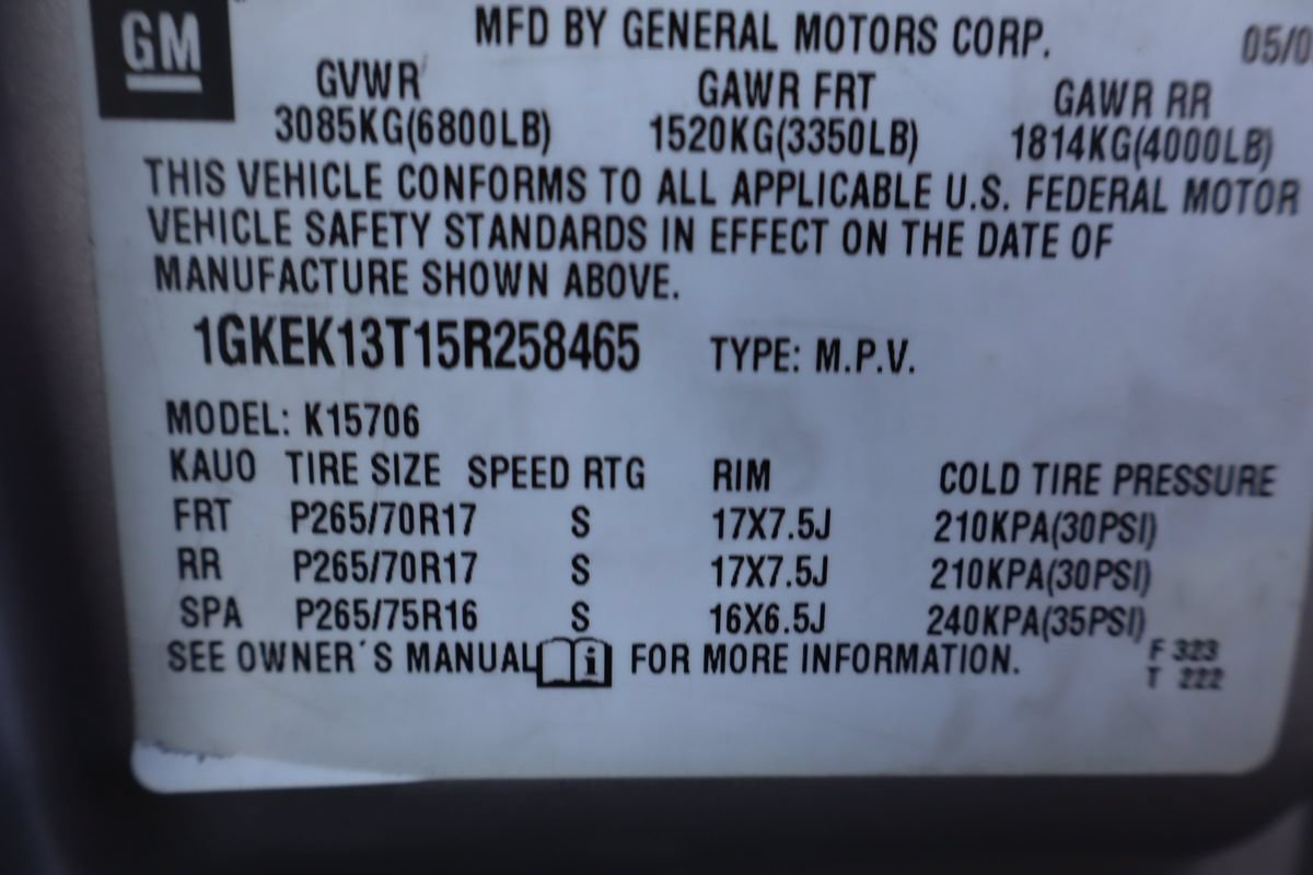 Used 2005 GMC Yukon SLT w/ SLT Preferred Equipment Group AWD/4WD image 49