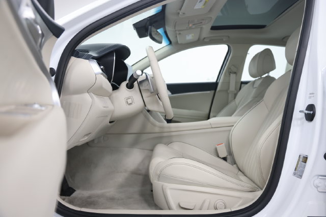 New 2026 Genesis G70 2.5T Prestige AWD/4WD image 18