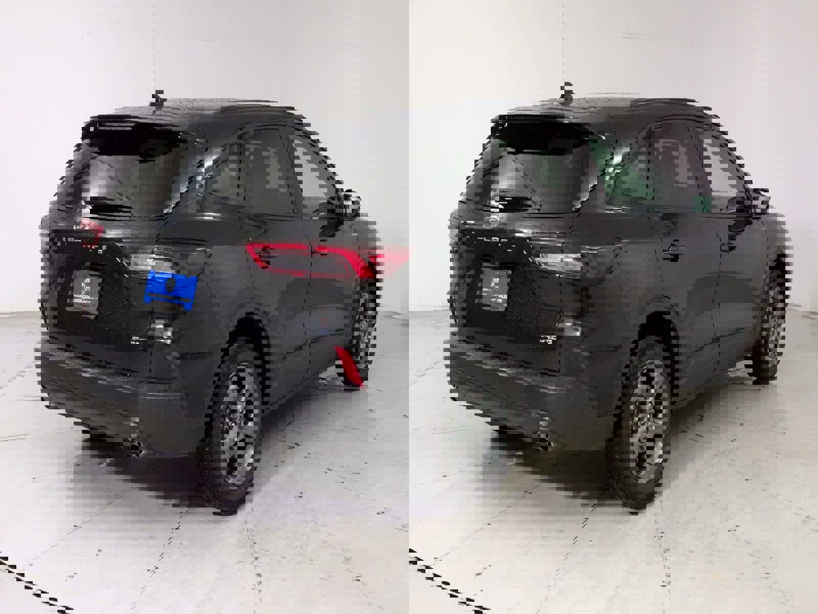 Used 2025 Ford Escape ST-Line image 6