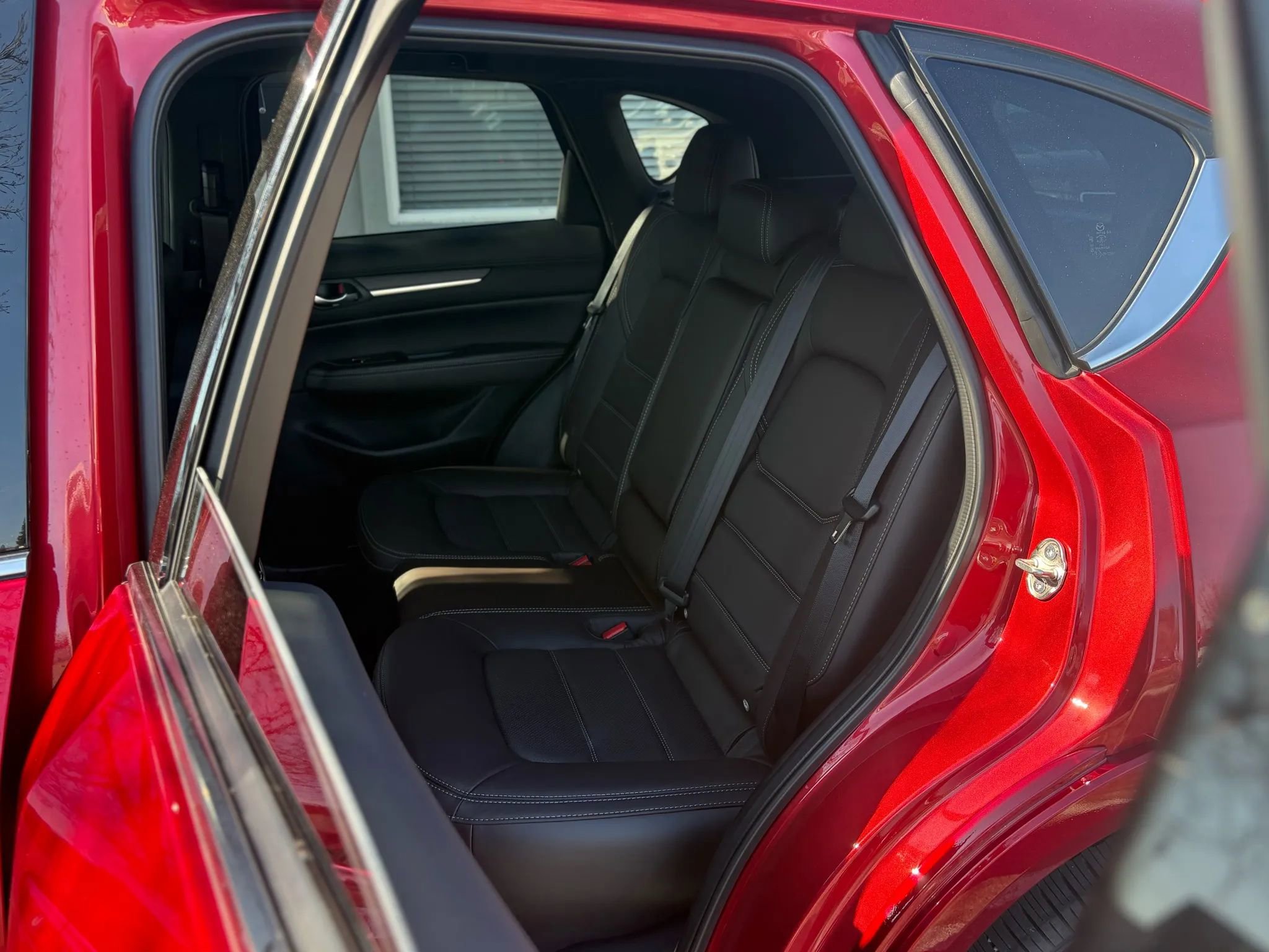 Used 2025 MAZDA CX-5 Signature image 12