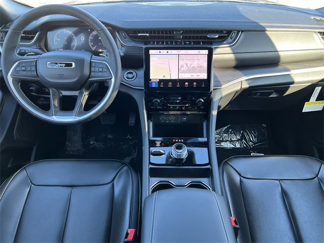 New 2025 Jeep Grand Cherokee L Limited w/ Trailer Tow Package image 2