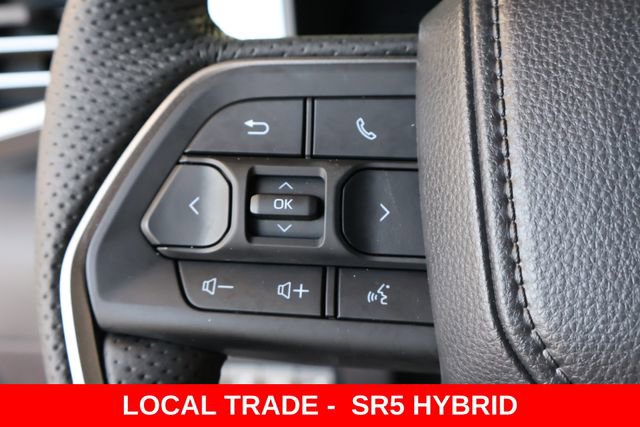 Used 2025 Toyota Sequoia SR5 w/ SR5 Premium Package AWD/4WD image 25