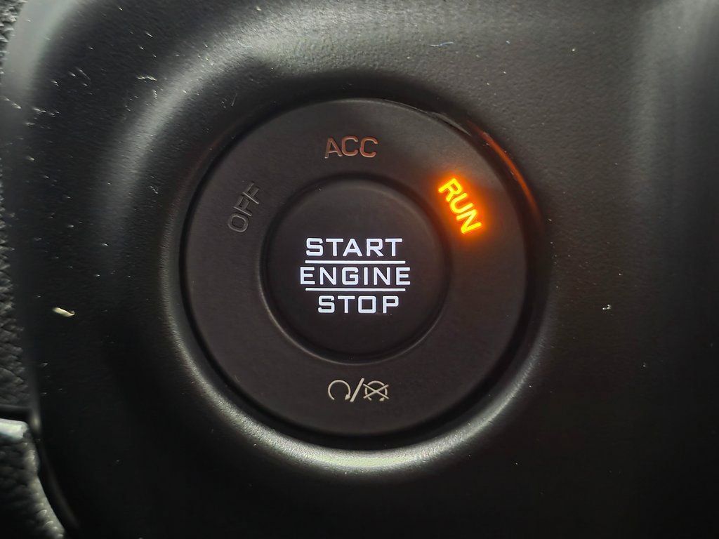 Used 2020 Jeep Wrangler Unlimited Rubicon w/ Dual Top Group image 37