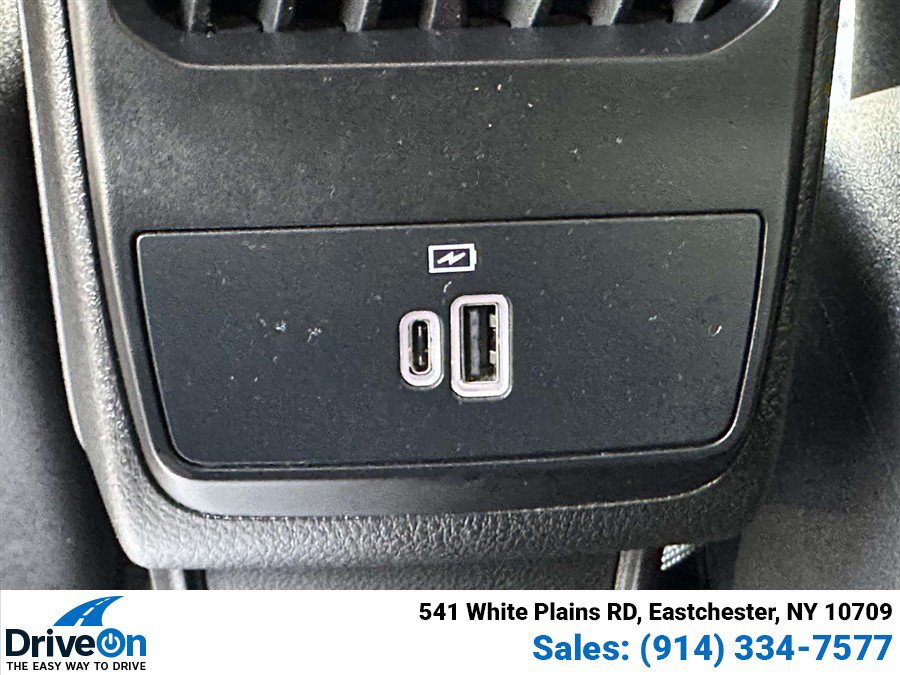 Used 2023 Dodge Hornet GT w/ Cold Weather Group AWD/4WD image 14