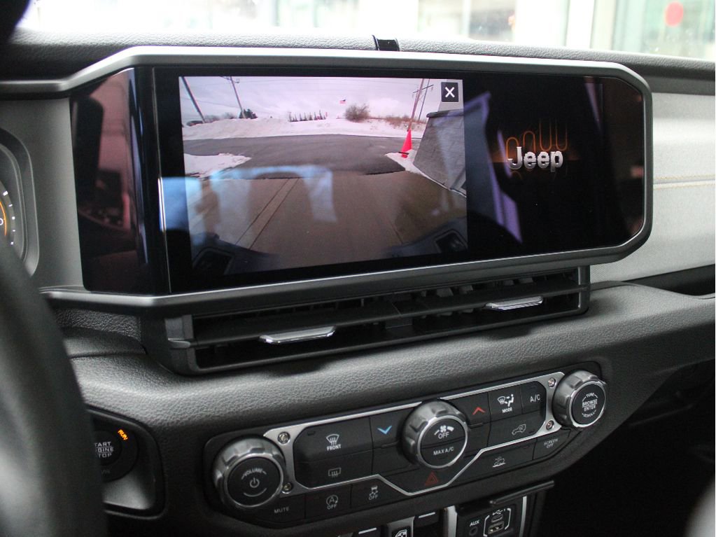 New 2026 Jeep Gladiator Sport image 19