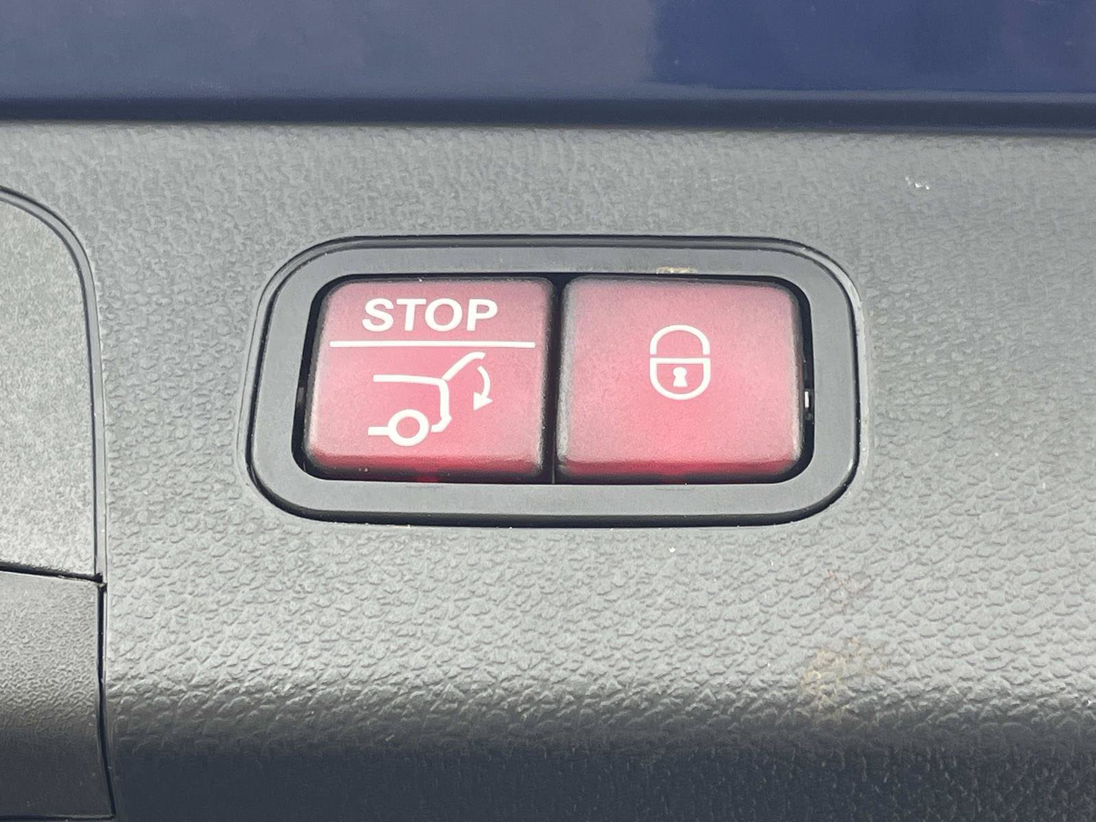 Certified 2021 Mercedes-Benz GLC 300 image 13