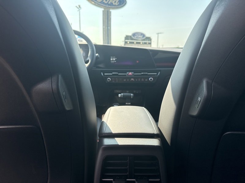 New 2025 Kia Niro EX Touring image 18