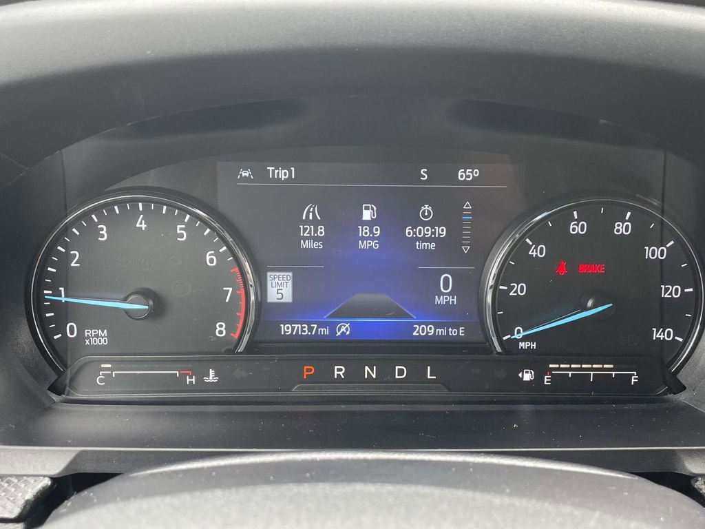 Used 2023 Ford Explorer ST-Line w/ Class IV Trailer Tow Package image 25