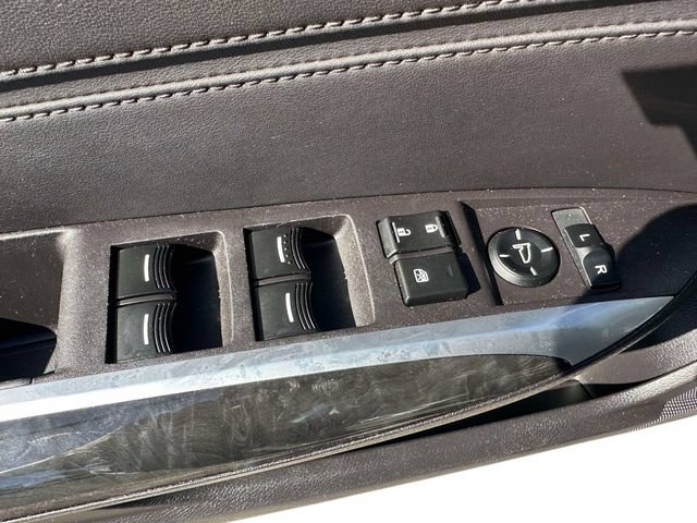 Used 2020 Acura TLX FWD image 23