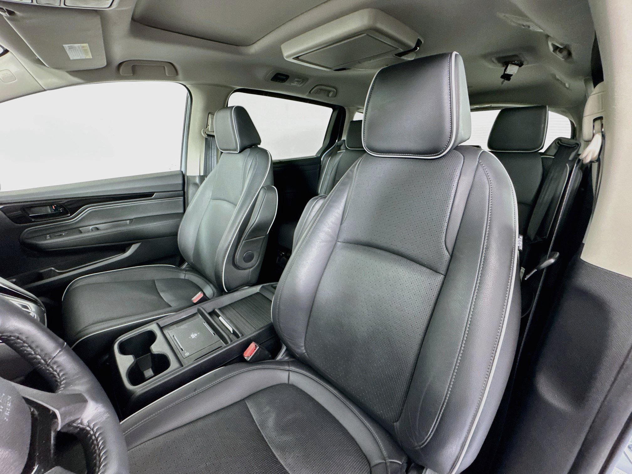 Certified 2025 Honda Odyssey Elite image 21