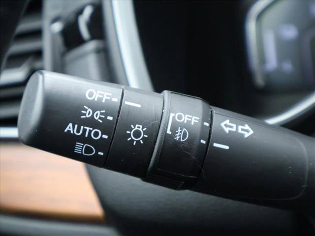 Used 2022 Honda CR-V Touring image 16
