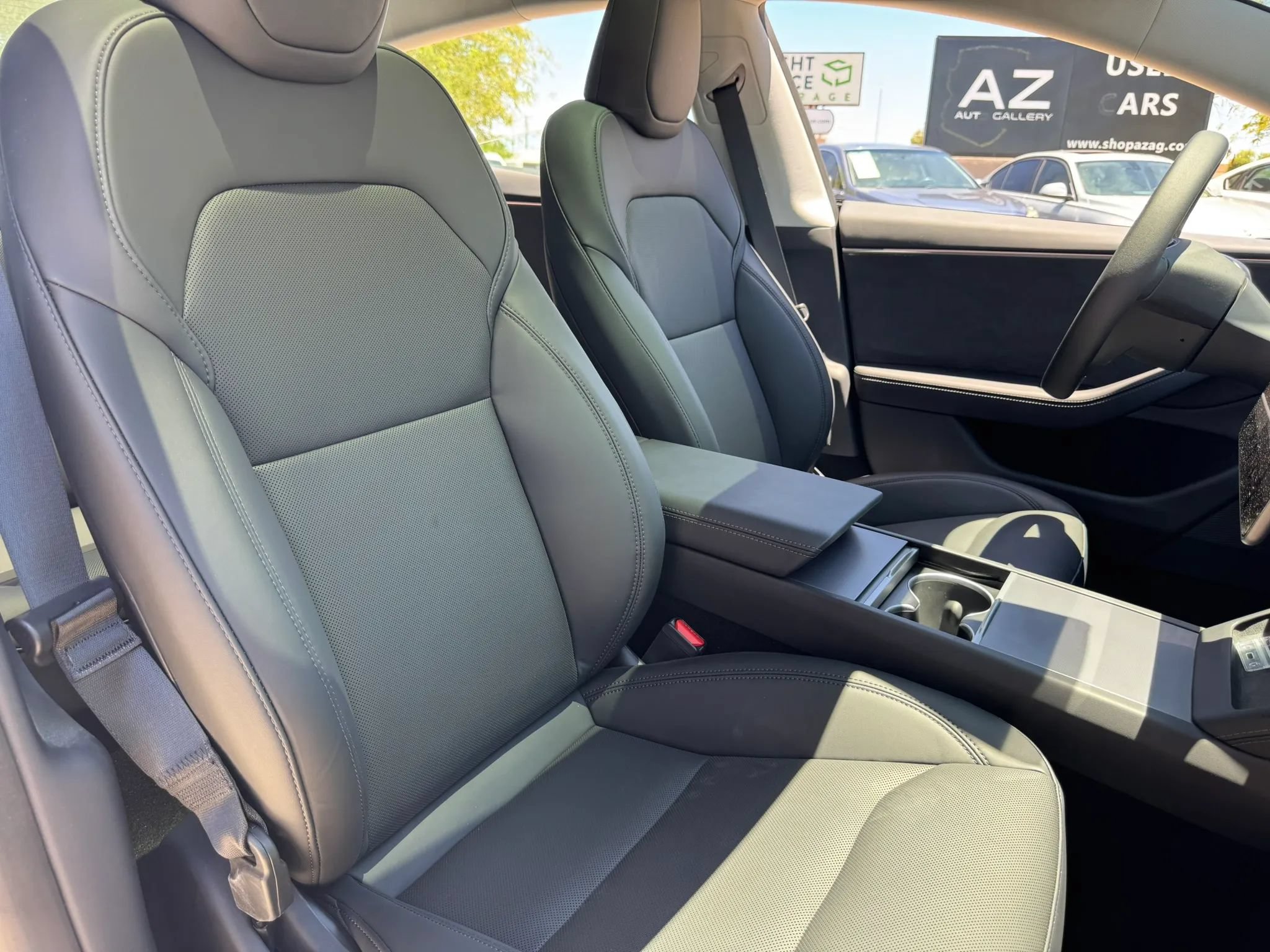 Used 2026 Tesla Model 3 AWD/4WD image 34