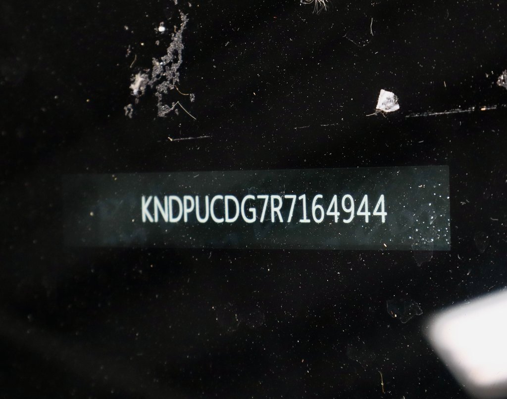 Used 2024 Kia Sportage LX image 32