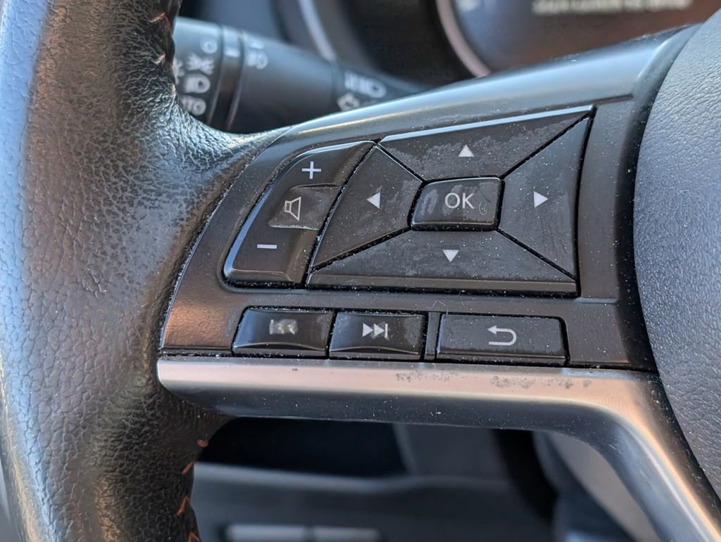 Used 2019 Nissan Kicks SR w/ SR Premium Package image 29