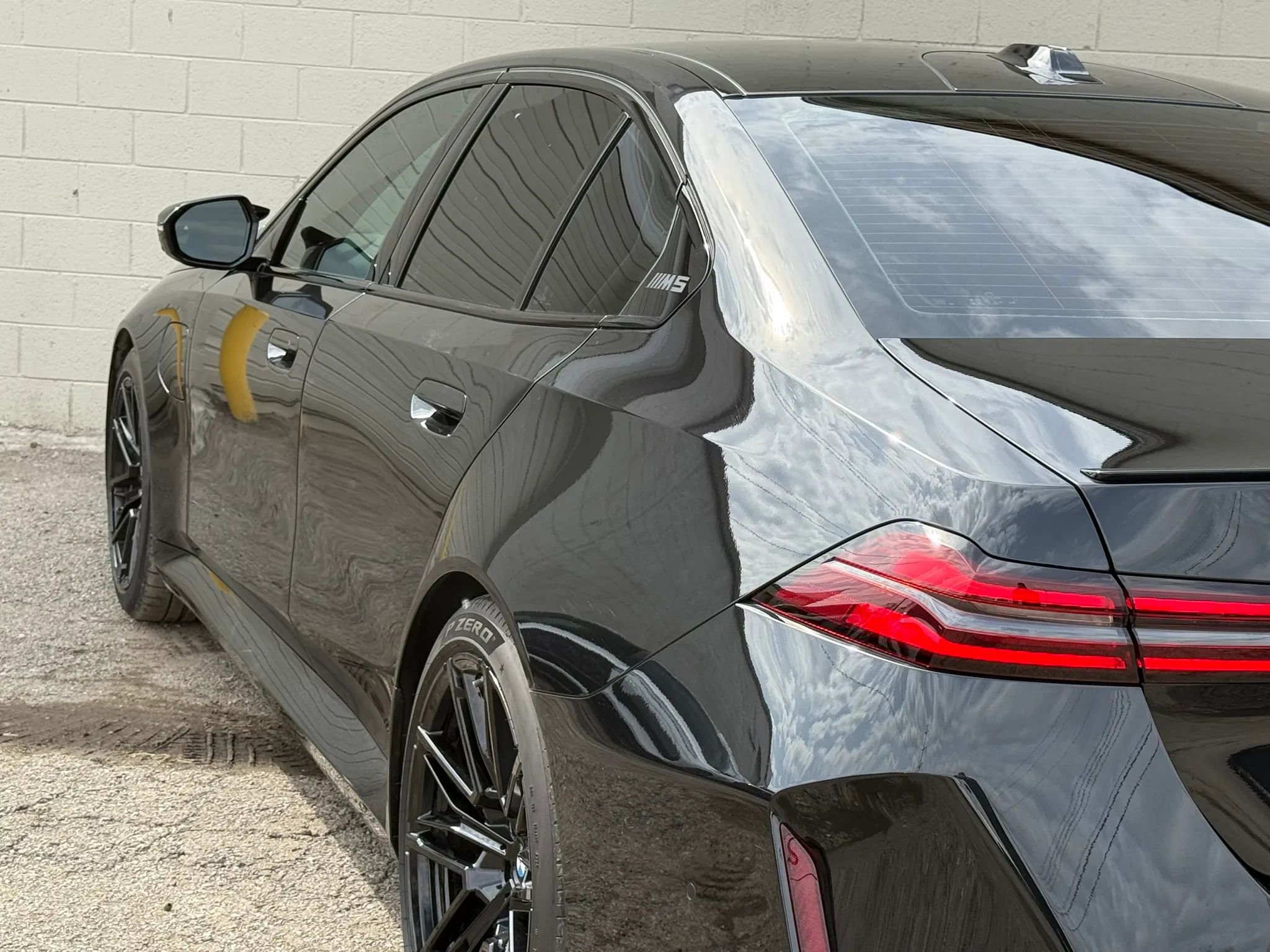 Used 2025 BMW M5 Sedan 4D w/ Executive Package image 15