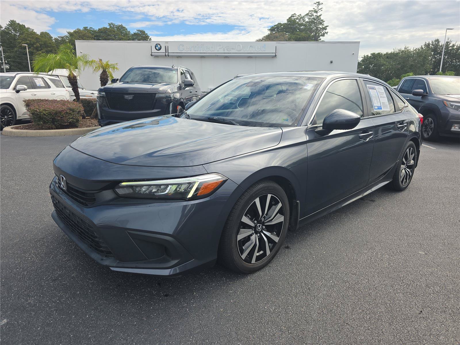 Used 2022 Honda Civic EX image 5