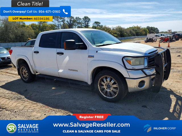 Used 2011 Toyota Tundra 4x4 CrewMax w/ Tow Pkg image 5