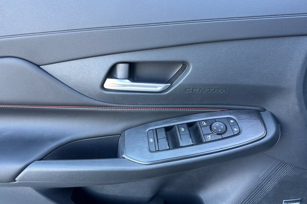 New 2026 Nissan Sentra SR w/ SR Premium Package FWD image 8