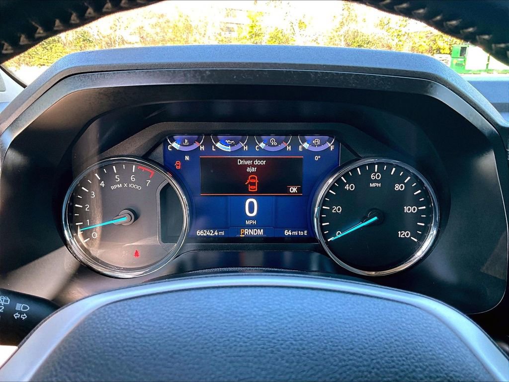 Used 2023 Ford Expedition Max XLT image 16