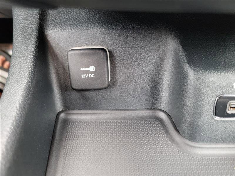 Used 2018 Dodge Durango GT image 40