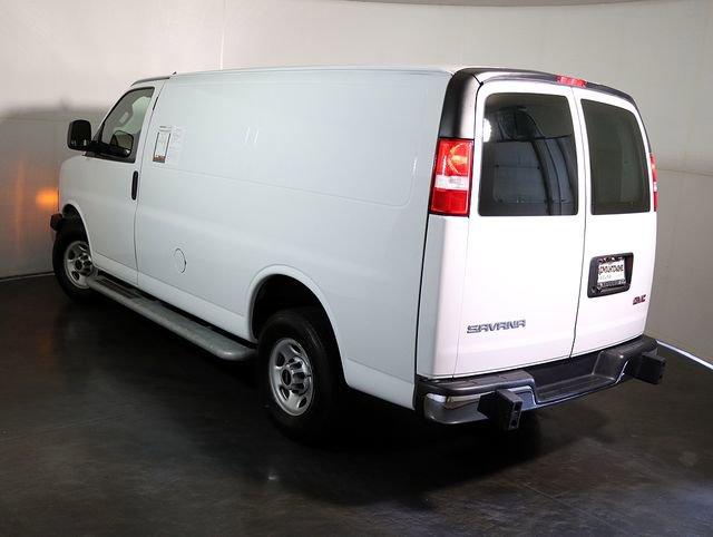 Used 2024 GMC Savana 2500 w/ Driver Convenience Package image 2